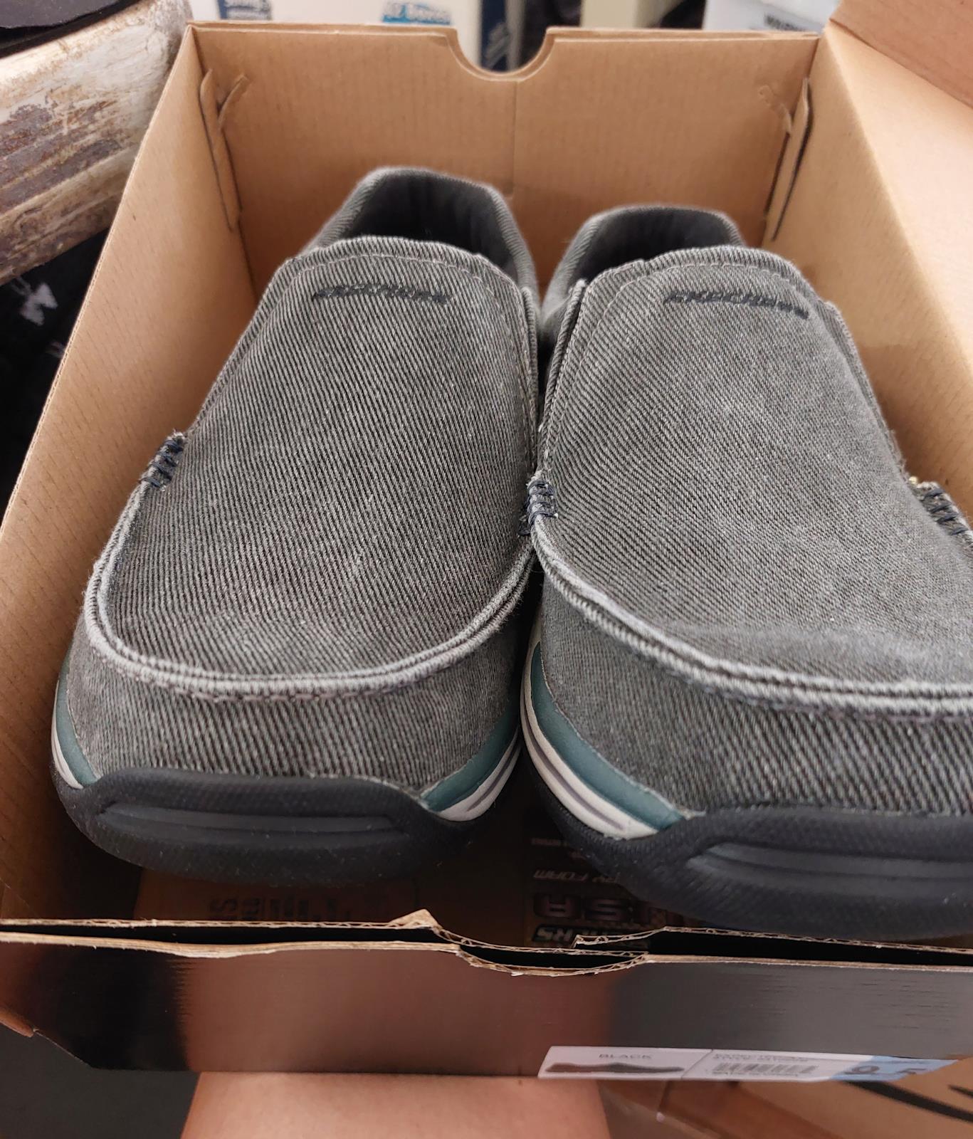 Mens Skechers Avillo Relaxed Fit Memory Foam Slip-on Loafer Shoes Black Gray 11