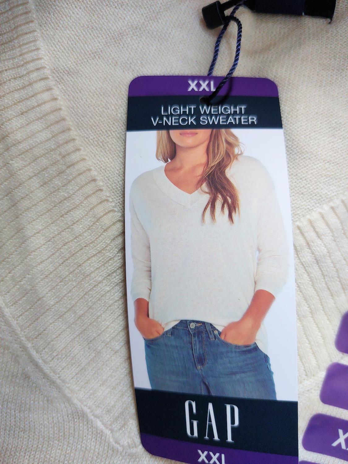 GAP Lightweight Women's V-Neck Sweater Choose Color Size