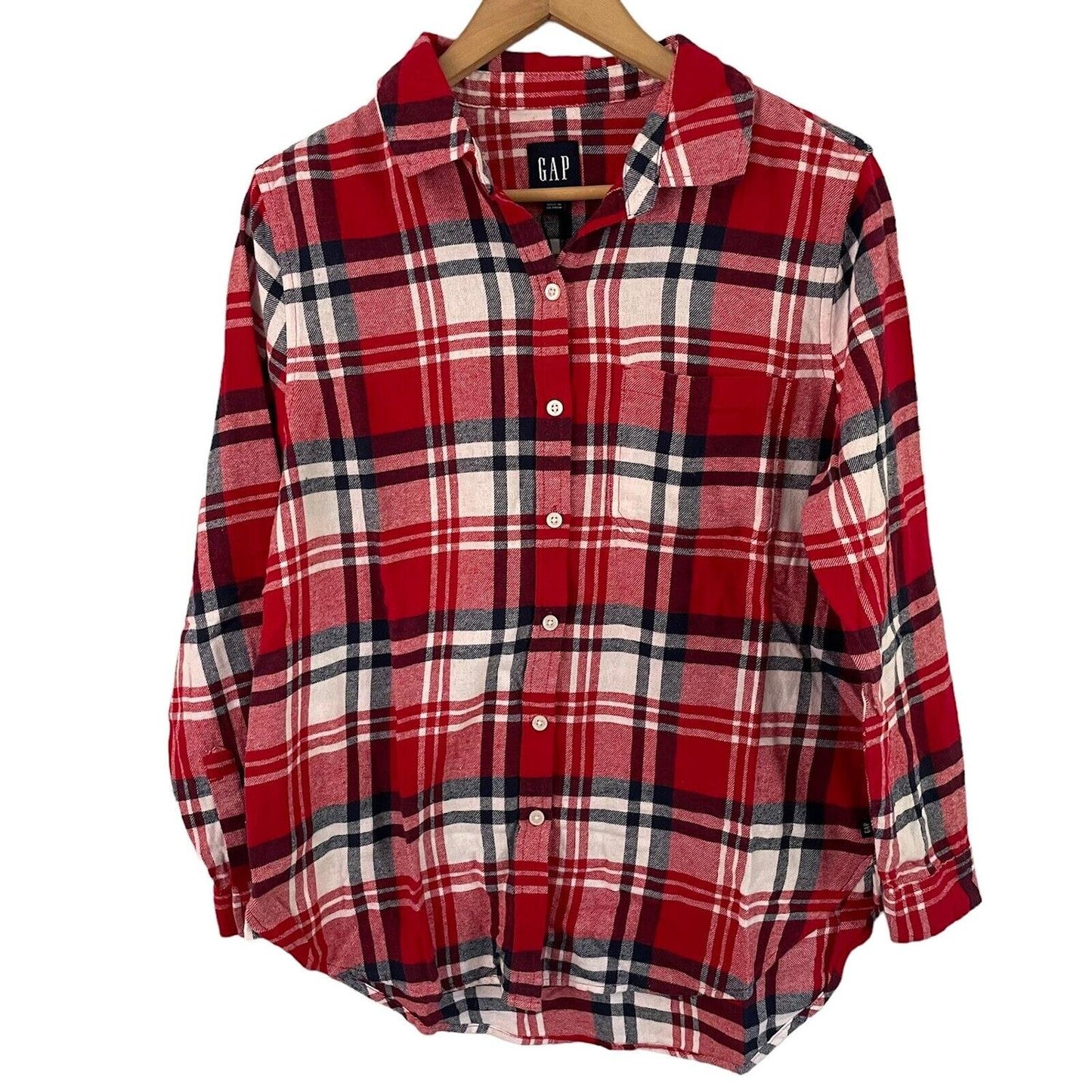 GAP Women's Soft Button Down Long Sleeve Boyfriend Flannel Shirt