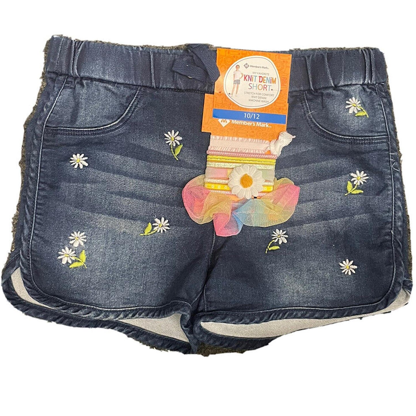 Member's Mark Girl's My Favorite Knit Denim Stretch Fit Short & Fun Accessory Daisy 4/5